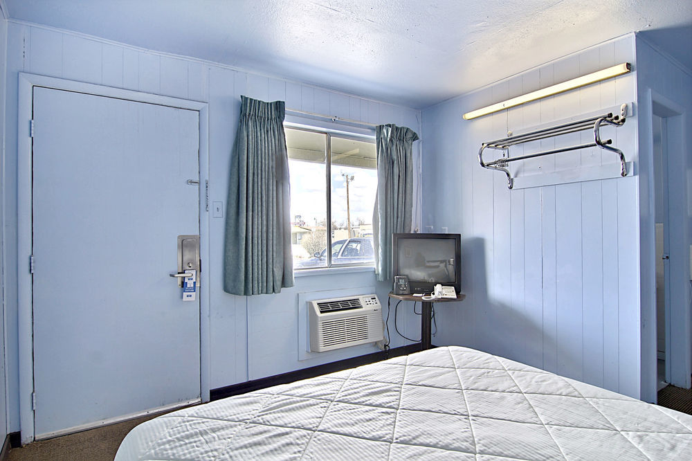 Route 66 Inn Santa Rosa, NM By OYO Exterior foto